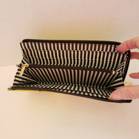 Betsey Johnson Floral Butterfly Wallet - Picture 8 of 9